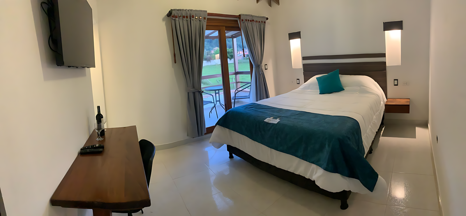 Suite con Terraza y Vista a las Montañas