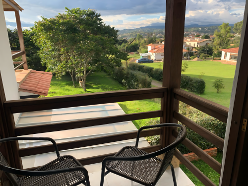 balcon_master_suite_vista_diagonal
