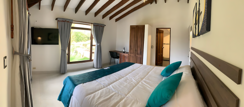 vista_master_suite_frontal_lateral_